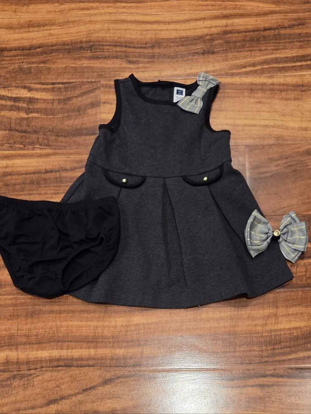 Janie and Jack NWOT 18-24 Months Gray Ponte Dress and Barrette
